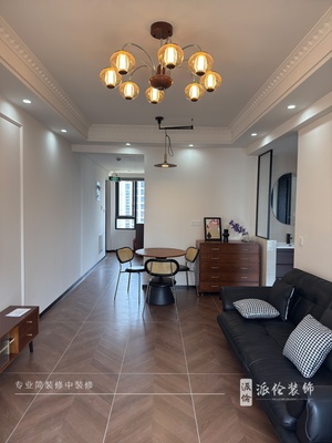 新盛璟城 兩室一廳一衛(wèi)一廚 簡(jiǎn)裝 中古風(fēng)